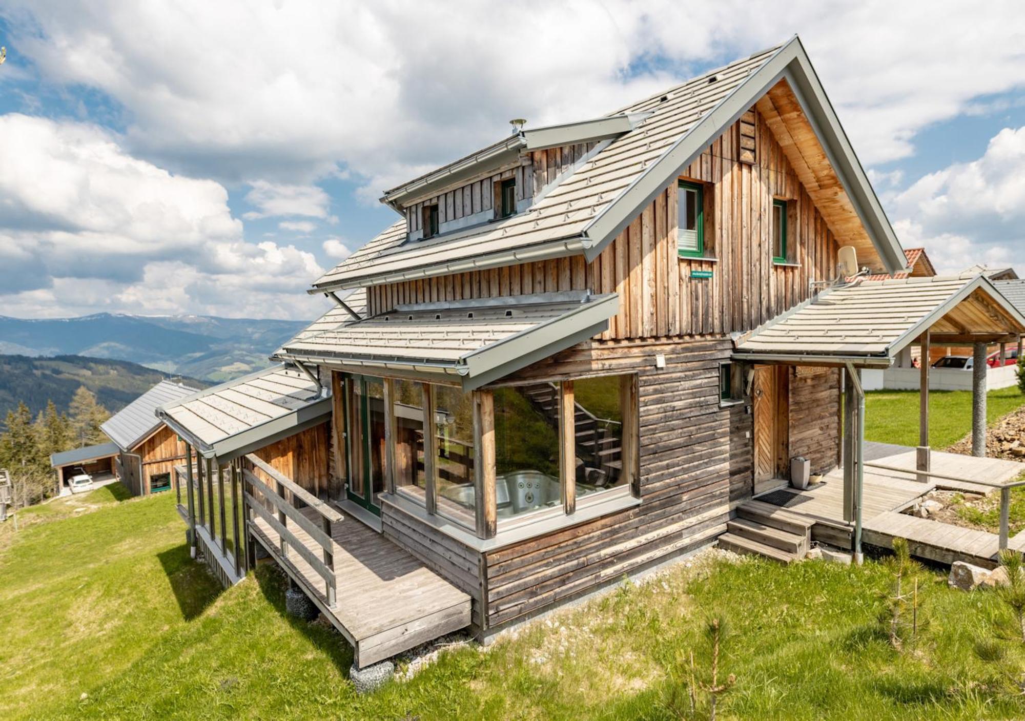 1A Chalet '4 Jahreszeiten' Ski Fahren Und Jacuzzi Mit Aussicht! Бад-Санкт-Леонгард-ім-Лафантталь Екстер'єр фото